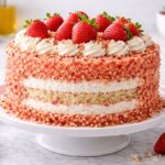 Strawberry Shortcake Crunch Cake Recipe